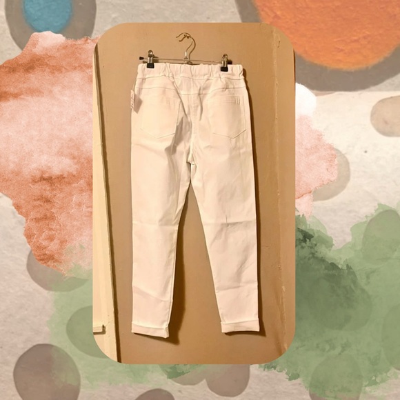 ๐๐ท๏ธ๐๐ leopard & rhinestone flowers gold accents off white drawstring joggers - Picture 3 of 15